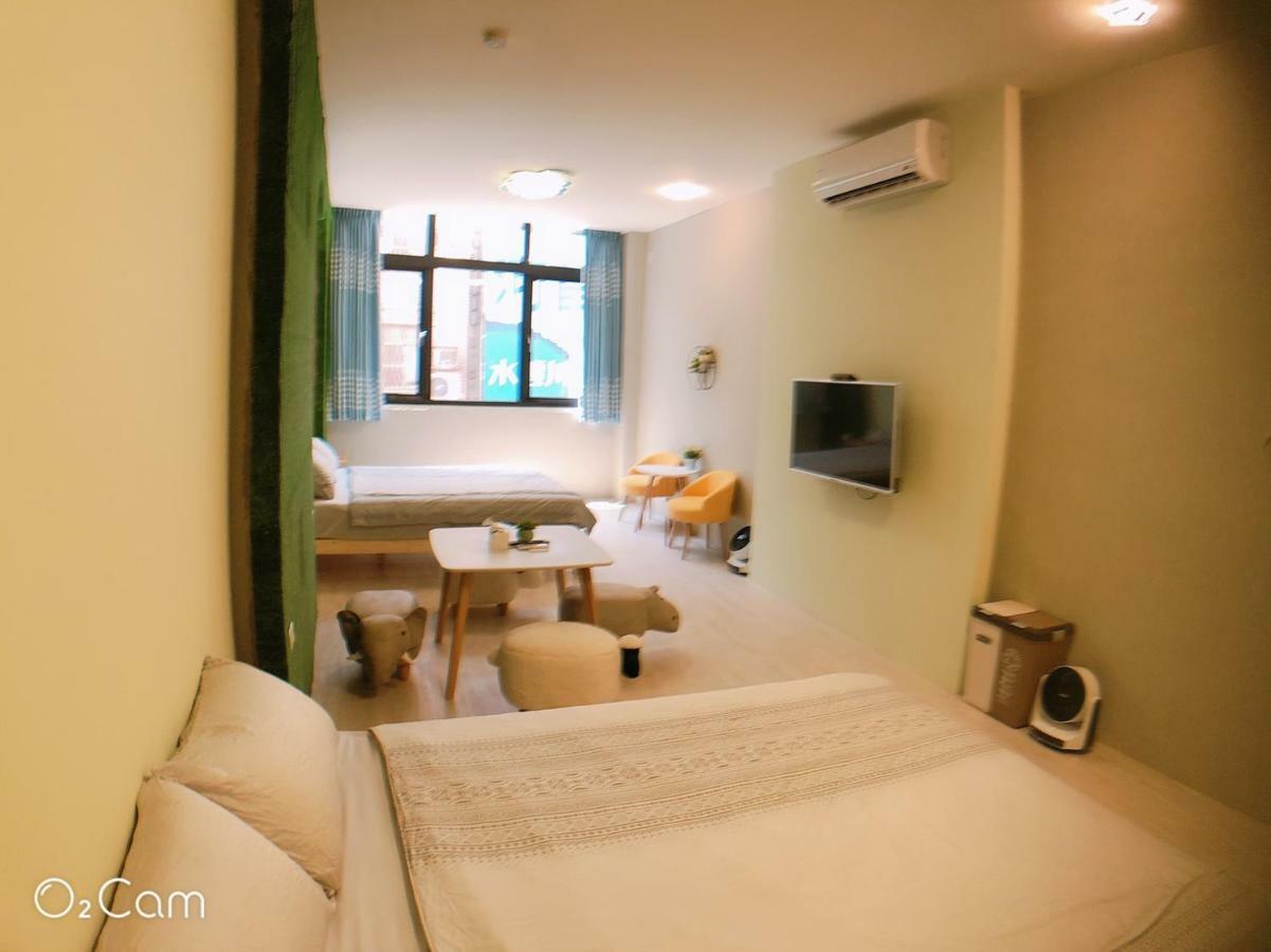 Greenonly Homestay Tainan Luaran gambar
