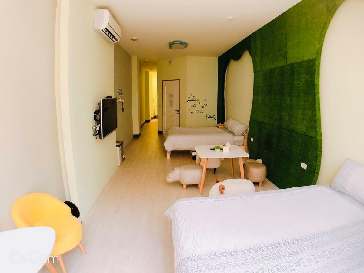 Greenonly Homestay Tainan Luaran gambar